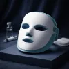 Masque LED en complément des injections : le protocole combiné que les cliniques esthétiques proposent désormais