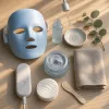 Sublimer l’éclat du teint avec un dark spot correcting glow serum et les masques LED beauté